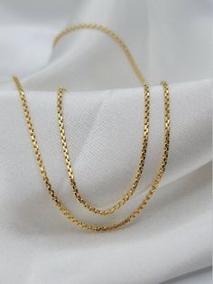 "18K Solid Box Chain, Men's/Women's Solid Gold Box Chain! Birthday Gift, Christmas Gift! --- Created in GURANTEED HIGH QUALITY 18-Karat SOLID GOLD --- ** Chain options base on their lengths and weights: At a 2 millimeter thickness this chain is available in 19.5, 21.5 and 23.5 inches lengths. 19.5\" - 2 mm - 4.17 21.5\" - 2 mm - 4.60 23.5\" - 2 mm - 5.04 Closure: Lobster claw ( Strong and Durable ) Style: Box chain - Dimond-cut * A gold Box chain necklace is an accessory that instantly takes your style to the next level; just slip it on your neck for an effortlessly elegant and sophisticated look. Wear it all day, Everyday. it's also very study to hold your favorite pendant or ring. A perfect gift for every occasion! * About 18K Solid Gold 18k solid gold pieces are made to last forever. So Luxury Jewelry With Rolo Chain, Luxury Gold Rolo Chain Necklace, Timeless Box Chain Necklace As A Gift, Gold Box Chain Necklace For Anniversary, Rectangular Rolo Chain Necklace As A Gift, Rectangular Rolo Chain Necklace Gift, Real Gold Chains, Chain For Men, Transport Companies