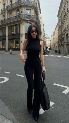 Vanilla Outfits, Fashion Outfits Black, Preppy Fall Outfits, Womens Outfits, Outfit Inspo Casual, Black Outfits, Classy Style, Cute Preppy Outfits, Early Fall Outfit