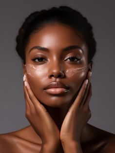 Skincare Picture Ideas, Beauty Shoot Skincare, Facial Care Photography, Creative Skincare Photoshoot Ideas, Black Woman Skin Care, Healthy Skin Aesthetic, Creative Beauty Shoot, Melanin Photoshoot, Melanin Aesthetic