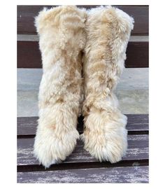 Beige Alpaca fur boots - Rubber sole alpaca boots from Peru - unisex boots - winter boots - fur boots - furry boots The unisex Luxurious Alpaca Fur boots keep your feet nice and cozy even on the most blustery winter's eve. These fur boots are very well made, ensuring they will last for years. These alpaca boots are made from the finest Alpaca fur and are guaraunteed to keep ones feet warm this winter. Material: Alpaca outer, sheepskin wool lines the inside, rubber sole. Benefits and Features: - Alpaca Slippers, Hello Kitty Clothes, Boots Slippers, All Nike Shoes, Fur Throw Blanket, Winter Slippers, Fur Slippers, Moon Boots, Fur Boots