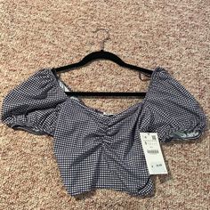 Never Worn. Fitted Gingham Crop Top For Summer, Fitted Tops For Brunch During Beach Season, Chic Gingham Tops For The Beach, Zara Short Sleeve Summer Crop Top, Zara Summer Short Sleeve Crop Top, Zara Short Sleeve Crop Top For Summer, Gingham Cropped Top For Summer, Zara Cropped Top For The Beach, Zara Cropped Top For Beach