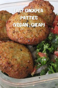 chickpea patties Simple Vegan Dinner Ideas, Creative Healthy Meals, Chickpea Patties Vegan, Cheap Vegetarian Recipes, Vegan Chickpea Burger, Simple Vegetarian Recipes, Chickpea Fritters, Chickpea Patties