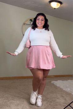 Plus Style Inspiration, Pink Girly Outfits Plus Size, Barbie Outfit Plus Size, Barbie Outfit Ideas For Women Plus Size, Barbie Core Plus Size, Pink Curvy Outfit, Balletcore Outfits Plus Size, Barbie Outfits Plus Size, Preppy Pastel Outfits