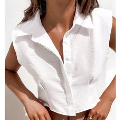 Pleats Shirt, Short Blouse, School Outfit Women, Back To School Outfit, Women White Blouse, Short Blouses, Pleated Shirt, Collar Sweater, Back To School Outfits