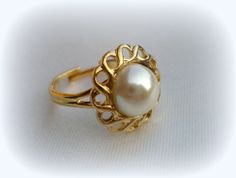 Pearl Ring Design, Ring Cheap, Cheap Ring, Pearl Rings Vintage, Diamond Ring Wedding, June Birthstone Ring, Pearl Jewelry Design, Gold Pearl Ring