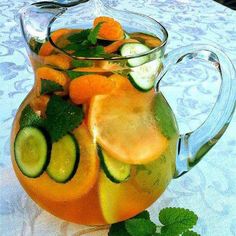 Fat Flush Water, Fat Flush, Milk Shakes, Peppermint Leaves, Diet Vegetarian, Dr Oz, Water Recipes, Detox Water, Flavored Water