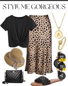 Gracefully Glam, Fun Clothing, Leopard Print Skirt, Social Ads, Casual Chic Style, Summer Fashion Outfits, Print Skirt, Bathroom Organization, Work Attire