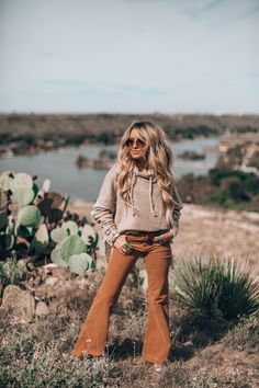 Western Boho Outfits, Boho Western Outfits, Wash My Hair, Ethno Style, Southern Outfits, Western Style Outfits, Hippie Pants, Western Boho, Mode Inspo