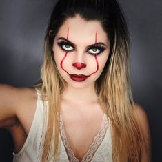 Female Pennywise look by @britkaaaa using mostly @MAKEUPFOREVERUS #pennywise #itmovie #itmovie2017 #halloween #halloweenmakeup Simple Pennywise Makeup, Easy Pennywise Makeup, Female Pennywise Makeup, Womens Pennywise Costume, Diy Clown Costume For Women, Female Pennywise Costume, Pennywise Outfit, Female Pennywise, Pennywise Halloween Costume