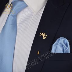 Add a touch of class and sophistication to your wedding day with our custom lapel pins. These bespoke pieces are not just accessories, but a statement of elegance and personal style. Perfect for groomsmen proposals, these pins make for an unforgettable gift that your closest friends will cherish for a lifetime. Crafted from durable stainless steel, these pins come with an assurance of longevity, retaining their shine and polish for years to come. Each lapel pin is meticulously handcrafted, ensuring a unique and personal touch. They measure between 22mm-25mm, making them an ideal size to subtly enhance any suit or jacket. The initial lapel pins can be customized to represent the initials of the groom, the groomsmen, or anyone else special you'd like to honor on your big day. These custom br Personalized Elegant Wedding Brooches, Elegant Personalized Wedding Brooches, Groomsmen Proposals, Custom Lapel Pins, Brooch Wedding, Pin Enamel, Groomsmen Proposal, Groomsmen Gifts, Groomsman Gifts