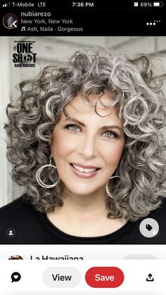 Grey Hair Over 50, Natural Curly Hair Cuts, Grey Curly Hair, Medium Length Curly Hair, Grey Hair Inspiration, Curly Hair Photos, Short Curly Haircuts, Medium Curly Hair Styles, Gray Hair Highlights