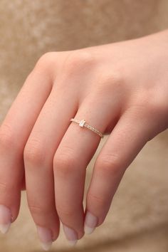 "14k & 18k Baguette Diamond Band / Half Eternity Baguette Diamond Ring / Gold Diamond Minimalist Ring Available in Gold,Rose Gold,White Gold ❥ ITEM DETAILS ---> Gold Color of Choice : Yellow Gold, Rose Gold, White Gold ---> Material : 14k ( 585 ) or 18k ( 750 ) Real Gold. It is Not Gold Filled or Gold Plated ---> Made to order ---> Band Thickness : 1.25 mm ---> Band Width : 1.20 mm ---> Clarity : H color VS/SI ---> Diamond Cut: Round & Baguette ---> Number of Ston Elegant Everyday Emerald Cut Diamond Ring, Everyday 14k Gold Rings With Baguette Diamonds, Everyday Baguette Cut Rings With Diamond Accents, Elegant Everyday Diamond Ring With Baguette Diamonds, Minimalist 14k Gold Baguette-cut Jewelry, Minimalist 14k Gold Baguette Cut Jewelry, Minimalist 14k Gold Jewelry With Baguette Cut, Everyday Rose Gold Jewelry With Baguette Diamonds, Minimalist White Gold Baguette Jewelry