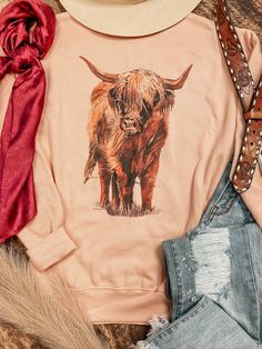 Highlander’s can’t help but be loved - they’re so cute and adorable! A perfect sweatshirt for all seasons. Unisex Fit | Long Sleeve | Crew Neck Bella Canvas Material: 52% Cotton | 48% Polyester Small (2/4) | Medium (6/8) | Large (10/12) | XL (14/16) Cow Stuff, Cowboy Outfit, Mens Work Shirts, Mens Work Shoes, Womens Work Boots, Closet Candy, Kids Belt, Work Shoes Women, Highland Cows