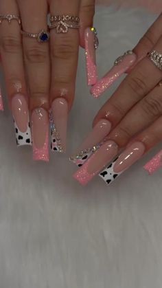 Pink Cow Print Nails, Country Acrylic Nails, Rodeo Nails, Cow Print Nails, Pink Cow Print, Mickey Nails