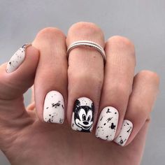 Gel Manicure Designs, Disneyland Nails, Minnie Mouse Nails, Mickey Nails, Manicure Nail Designs, Ombre Acrylic Nails, Nail Art Disney, Classy Acrylic Nails, Cute Gel Nails