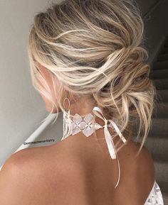 Nina Secrets, Bridal Updos, Messy Wedding Hair, Peinados Recogidos, Low Bun, Braided Hairstyles Updo, Wedding Hairstyles Updo, Trending Hairstyles, Braided Updo