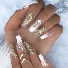 Fantastic Nails, Luminous Nails, New Years Eve Nails, Nails Gold, Diva Nails, Cuticle Care, Glitter Art, Girl Trends