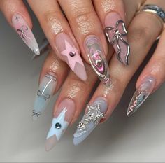 3d Acrylic Nails, How To Have Style, Sculpted Nails, Stiletto Nail Art, Airbrush Nails, Pretty Nail Designs, Dots Nails