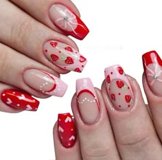 Strawberry Nails Designs, Strawberry Shortcake Nails, Magic Nails, Grunge Nails, Really Cute Nails, Cute Gel Nails, Shellac Nails, Get Nails, Cute Nail Designs