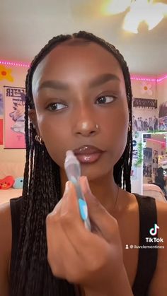 No Lashes Makeup Look, No Lashes Makeup, Lashes Makeup Look, Makeup Goddess, Dark Skin Makeup Tutorial, Makeup Routines, No Makeup Makeup Look, Black Eye Makeup, Different Makeup Looks