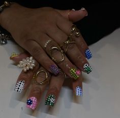 Short Nail Dot Designs, Dot Nail Designs, Natural Nail Designs, Polka Dot Nails, Metallic Nails, Dots Nails, Short Acrylic Nails Designs