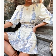 Dresses | Boho Floral Print Cut Out Tie Back Cuff Sleeve Dress | Poshmark Cuffed Sleeve Dress, Chique Outfits, Lantern Sleeve Dress, Elegante Casual, Mode Casual, فستان سهرة, Plant Print, Lantern Sleeve, Tie Back