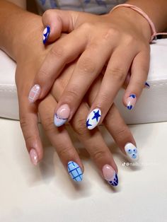 Fall Break Nails, Nail Polish For Short Nails, Gender Reveal Nails Ideas, Nail Art Funky, Short Mail, Baby Blue Acrylic Nails