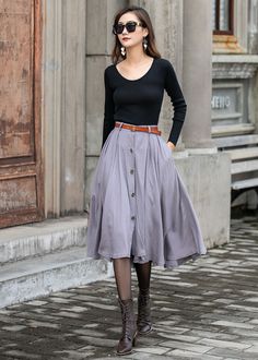 DETAIL * 50% linen, 50% cotton * Two side pockets * Front button closure * Has belt loops to keep everything in place * Plus size linen skirt * Below knee length * Perfect for spring, summer, autumn * The belt model wears is not for sale * The model is 170 cm (5′ 7″) tall with a 80 cm (31.5") bust, 66 cm (26") waist. She is wearing the linen skirt in size XS. Choose CUSTOM Order if you * Need a better fit * Can't find your size in our size Chart * Chang the Length * Your Height is not Between 5' Midi Skirt Casual Outfit, Vintage Clothing Styles, Midi Skirt Outfits, Midi A Line Skirt, Midi Skirt Plus Size, Plus Size Linen, Handmade Skirts, Linen Dress Women, Button Skirt