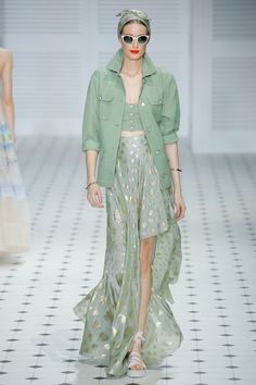 Mint the Spring/Summer 2020 colour Trend | TrendBook Trend Forecasting Outfits With Jordan 1s Fashion Styles, Spring Fashion Dresses, Dresses 2022, Color Trends Fashion, London Spring, 2020 Fashion Trends, Legging Outfits, Temperley London, Fashion Dresses Casual