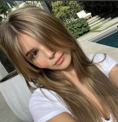 Rambut Brunette, Olivia Jade, Brown Hair Inspo, Haircuts Straight Hair, Long Hair With Bangs, Hair Inspo Color, Curtain Bangs, Light Brown Hair, Aesthetic Hair