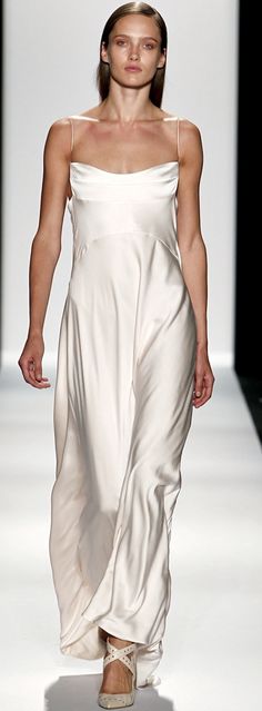 Narciso Rodriquez, spring 2011 Jennifer Aniston Wedding Dress, Jennifer Aniston Wedding, Wedding Inspiration 2023, Dress Gallery, Bridal Jumpsuit, Wedding Dresses Photos, Slip Dresses, Special Dresses, Narciso Rodriguez