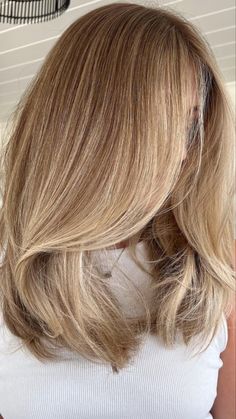 Haircut With Textured Ends, Lived In Blonde Highlights, Hair Styles For Long Hair, Cabello Afro Natural, Styles For Long Hair, Blonde Hair Transformations, Highlights Hair