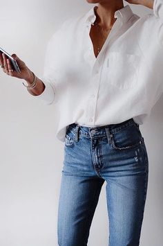 Blue Jeans Outfits, Outfit For Spring, Jeans Outfits, Everyday Outfit, Looks Chic, Spring Shirts, Mode Vintage, Looks Style