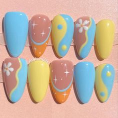 Acrylic Nails Almond Shape, Fake Nails Designs, Anime Nails, Nail Art Designs Diy, Glow Nails