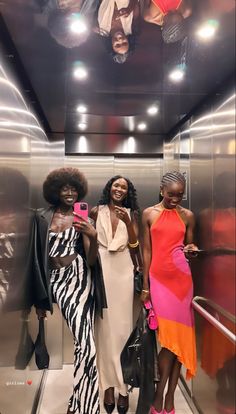 Happy Black Woman, Dark Skin Models, Feminine Outfits, Soft Feminine, Model Aesthetic, Wedding Attire Guest, Causual Outfits