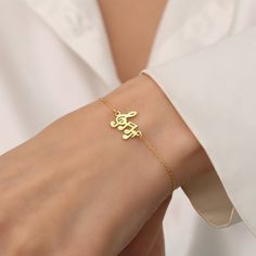 14K Gold Plated Music Note Charm Bracelet, Bracelet for Musicians, Gold Musical Bracelet, Real Gold Musical Jewelry for Her, Dainty Bracelet ✨ Make a melodious statement with our 14K Solid Gold Music Note Charm Bracelet! Crafted with love and precision, this piece resonates with the soulful rhythms of music. ✨ 🎼 Perfect for musicians and music lovers alike, our bracelet pays homage to the enchanting world of melodies. 🎵 💖 Handcrafted to perfection, our Gold Musical Bracelet is a true testamen Music Charm Bracelet, Musical Bracelet, Music Note Jewelry, Music Bracelet, Musical Jewelry, Dainty Bracelet, Music Note, Dainty Bracelets, Jewelry For Her