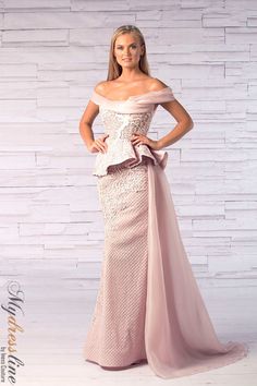 Looking for a special dress for your next evening event? Check out the Sara Badr 26432 from the Spring 2019 collection. This beautiful dress is estimated to ship within 1-2 weeks and will make you look and feel your best. Special Dress, Column Design, Off Shoulder Dresses, Strapless Neckline, Glamorous Dresses, Special Dresses, Beautiful Dress, Shoulder Sleeve, Evening Dress