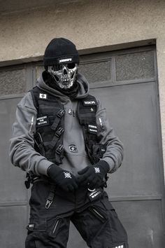 Dark Wear Men, Alt Outfits Aesthetic, Skeleton Mask, Techno Outfit, Skull Face Mask, Techwear Fashion, Hot Army Men, Alt Clothes, Cyberpunk Clothes