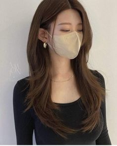 Korean Hairstyles Women Long Bangs, Asian Layered Hair Straight, Layered Hair For Square Faces, Asian Hair Blowout, Korean Straight Haircut, Korean Blowout Hair, Face Framing Layers Asian, Long Layered Hair Asian, Long Hair Korean Style Haircuts