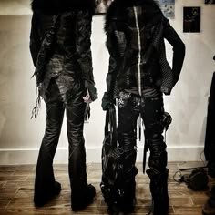 Dark Runway Fashion, Vkei Clothing, Visual Kei Style, Kmrii Style, V Kei Outfits, Seth Core, Affliction Outfits