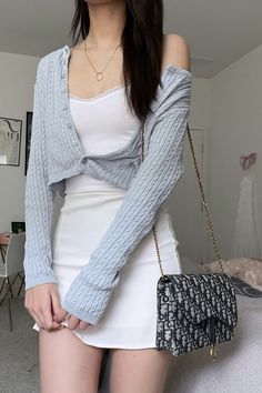 Delicate Outfits, Typa Girl, Fashion Outfits Casual, Outfit Korean Style, Simple Style Outfits, Outfit Korean, Models Makeup, Trendy Summer Outfits, Easy Trendy Outfits