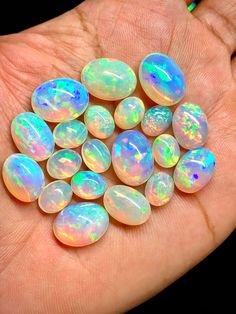 Fun Jewelry, Opal Color, Jewelry Diy, Opal Gemstone, Ethiopia, Ethiopian Opal, Fire Opal