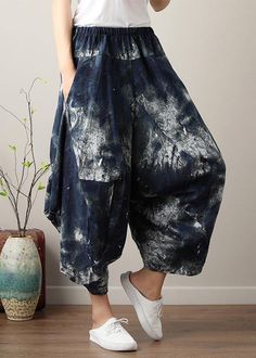 Diy Denim Blue Elastic Waist Cotton Linen Summer Harem Pants - Omychic Harem Pants Diy, Linen Harem Pants, Diy Denim, Cropped Linen Pants, Linen Summer, Altering Clothes, Denim Diy, Stylish Pants, Pants Cotton