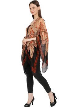 • Resort-ready chic.• Lightweight fabric.• Bohemian paisley print.• Comfortable and stylish. Swimsuit Coverups Kimono, Navy Blue Pajamas, Cover Up Kimono, Printed Kimono, Womens Pajama Shorts, Cardigan For Women, Holiday Wear, Print Kimonos, Beach Swimwear