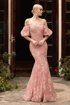 Prom Dress Off Shoulder Mermaid Dress, Spooky Wedding, Gown Couture, Lace Mermaid Dress, Trumpet Silhouette, Train Dress, Graduation 2024, Cinderella Divine, Lace Evening Gowns