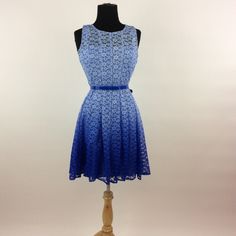 Leslie Fay Lace Blue Sleeveless Sheath Dress Belted Tye Dye Floral Pleated Length 36'' Blue Lace Sleeveless Mini Dress, Light Blue Lace Sleeveless Dress, Light Blue Sleeveless Lace Dress, Blue Lace Sleeveless Dress, Fay Dress, Sleeveless Sheath Dress, Belted Dress, Dress Blue, Sheath Dress