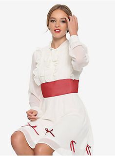 Disney Mary Poppins Classic Chiffon Dress Mary Poppins Outfit, Mary Poppins Dress, Disney Mary Poppins, Culture Clothes, Mary Poppins Costume, Practically Perfect In Every Way, Nerdy Shirts, Culture Clothing, Her Universe