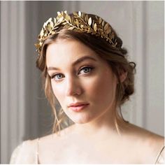 Questions? Leave A Comment Below! Vintage Bride Hairstyles, Bridal Hair Tiara, Bride Head, Leaf Headpiece, Leaf Crown, Wedding Sparrow, Bridal Wedding Hair, Tiara Hairstyles, Hair Jewelry Wedding