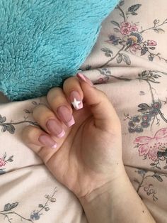 pink french with white star #nails #nailsinspo #nailsinspiration #2023 #french #pinkfrench #cute #flowers #handpic #nailspic #cutenails #summernails #aesthetic Small Nail Inspo Aesthetic, French Star Nails, White Star Nails, Pink Star Nails, Teen Nails, Fake Nails Designs, Asian Nails, Summery Nails