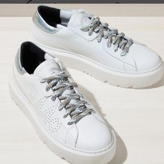 P448 White Metallic Platform Sneakers S23 Aerial Sneaker Size 36 Euc No Flaws Very Minimal Signs Of Wear Sneaker Platform, Platform Sneakers, White Sneakers, Womens Shoes Sneakers, Chelsea, Surfing, Color White, Shoes Sneakers, Women Shoes